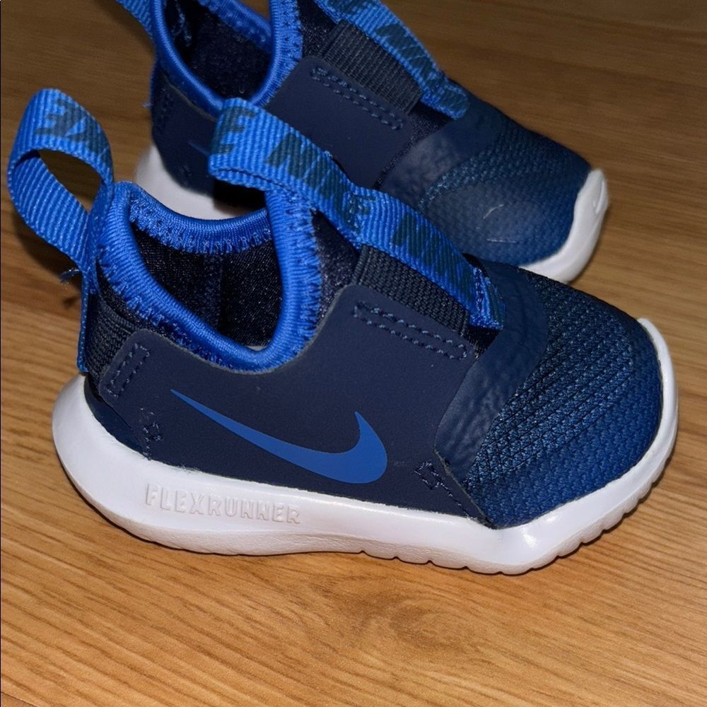 NIKE BABY BOYS FLEX RUNNER SHOES